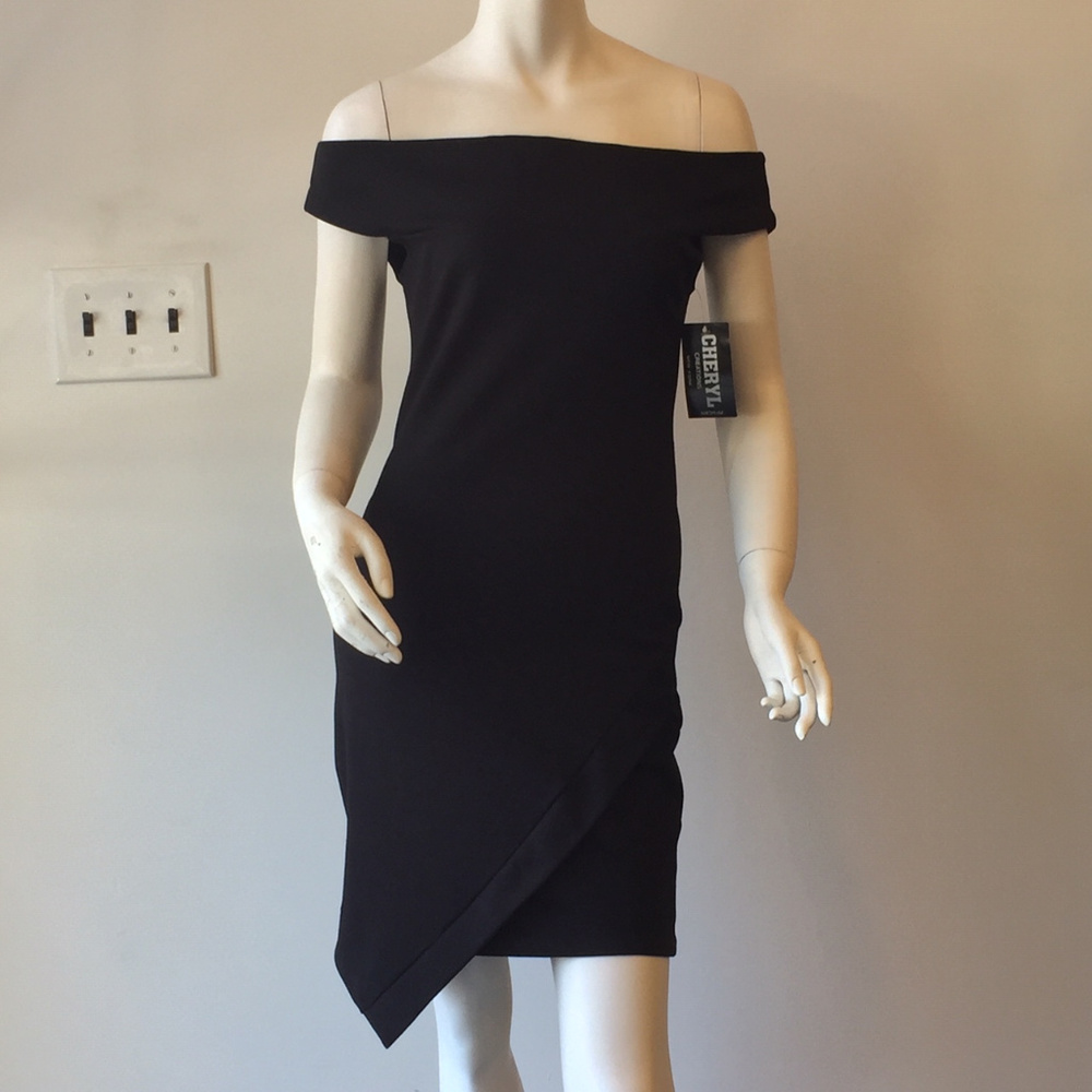 NWT   Cheryl Off-the-Shoulder Envelope Dress